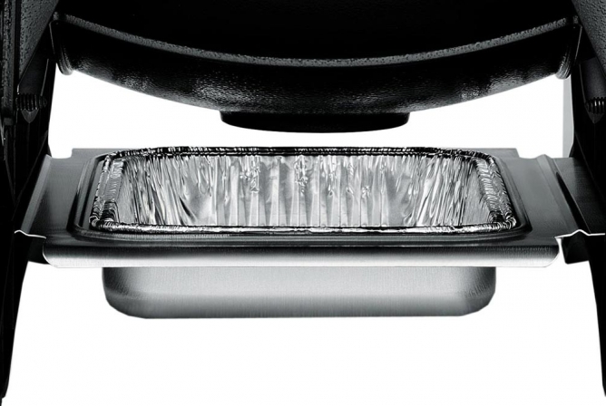 Weber Q 2400 Electric Grill Review Grease tray Weber Q 2400 Electric Grill Review Grease tray
